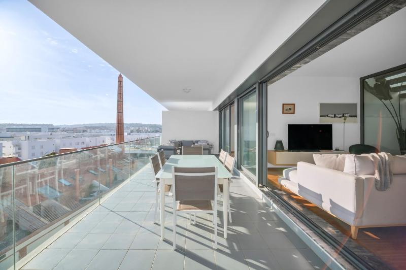 Exclusive Penthouse T2(T3) l Private roof top - image 24