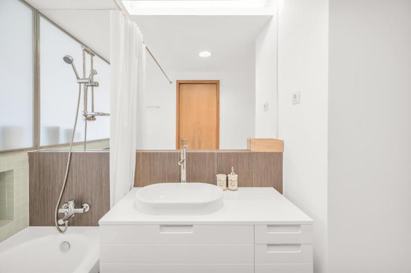 Exclusive Penthouse T2(T3) l Private roof top - image 13