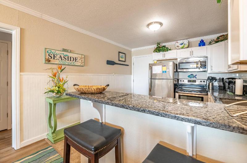 Perfect Ocean View - Oceanfront Condo Private Balcony Community Pool - image 23