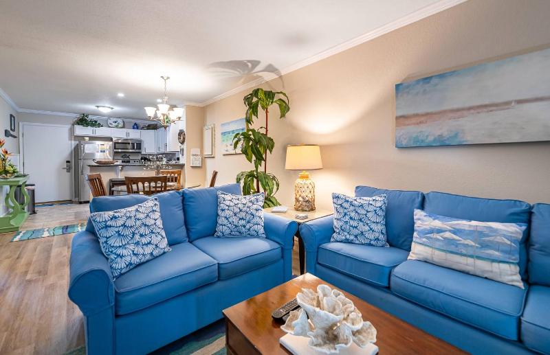 Perfect Ocean View - Oceanfront Condo Private Balcony Community Pool - image 11