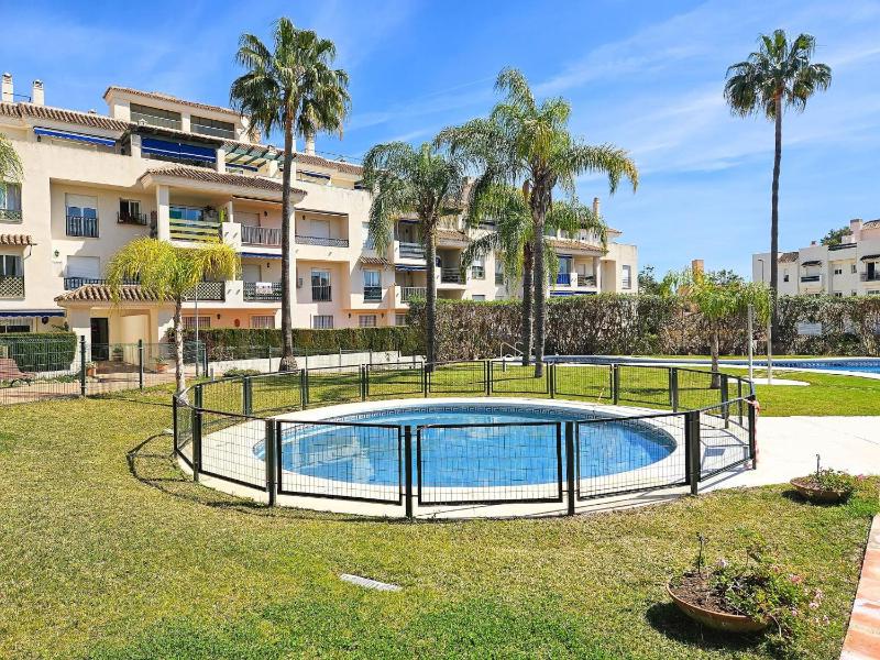 Lorcrimar III close to Puerto Banus and the beach - image 8