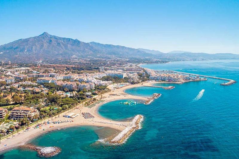 Lorcrimar III close to Puerto Banus and the beach - image 16