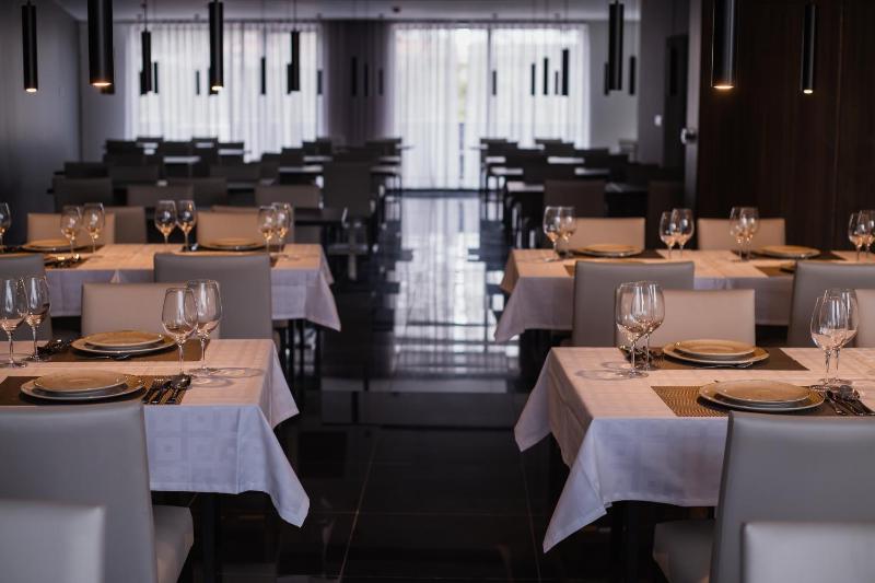 WL Hotel Maputo Executive - image 3