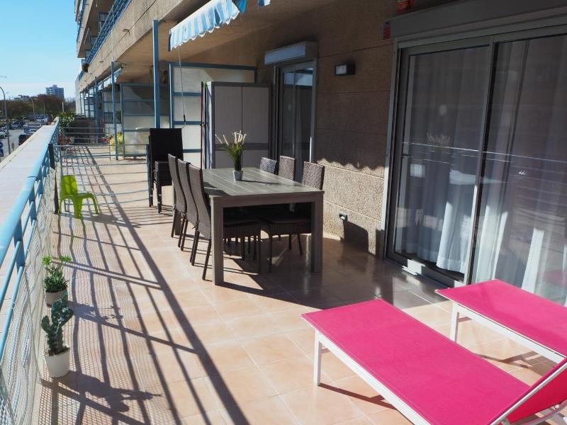 WELCS APARTAMENTO 290 PDA con piscina y vistas - image 15
