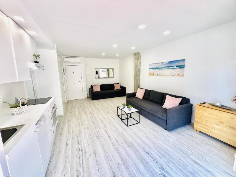 WELCS APARTAMENTO 290 PDA con piscina y vistas - image 13