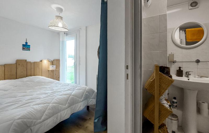 Appartement Proche Plage - image 4