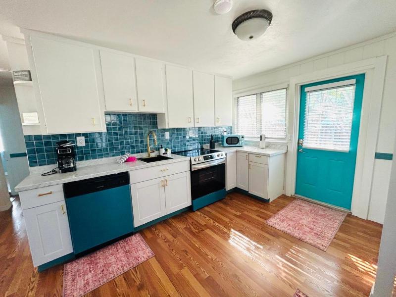 Playa Esmeralda Cottage! Add Golf Cart!! - image 15