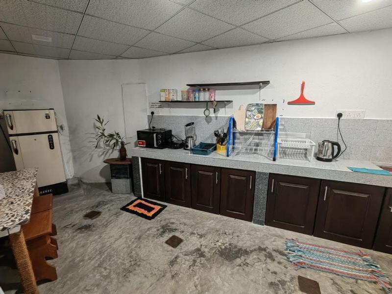 Ceylon Avenue - image 43