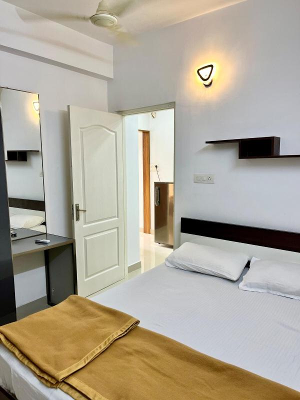 Ample Homes 2BHK Near Aster and AIMS Edappally - image 12