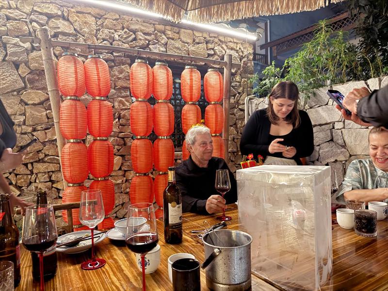 Zhangjiajie Valley Love Original Ecological Hotel - Free pick-up and drop-off Service - 24-hour Self-service coffee - Ice Cubes - Outdoor viewing Platform - Self-service laundry room Dryer - Free photography service in Hotel area - image 15