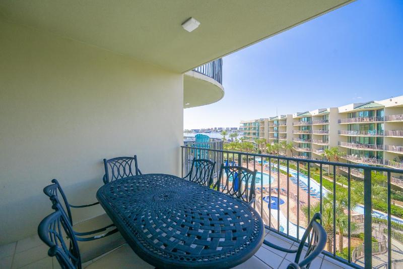 Phoenix on the Bay 1427 condo - image 29