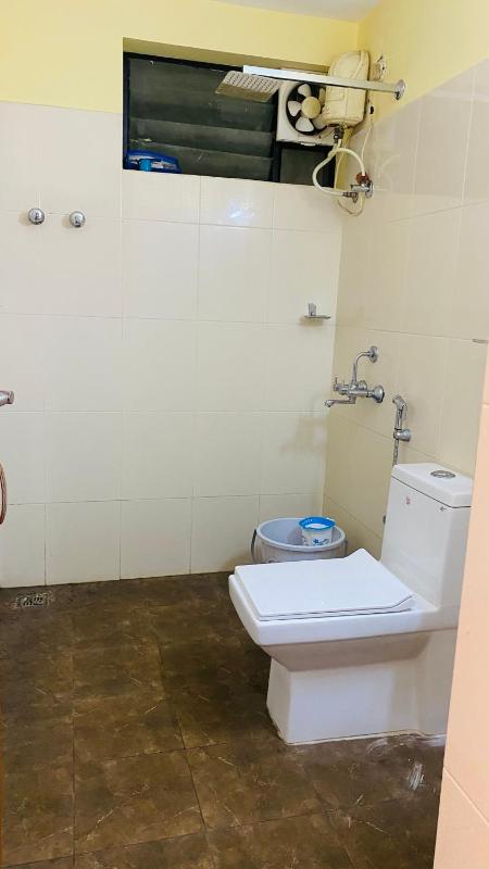 Apna homes 2BHK Fully Furnished Apartment - image 3