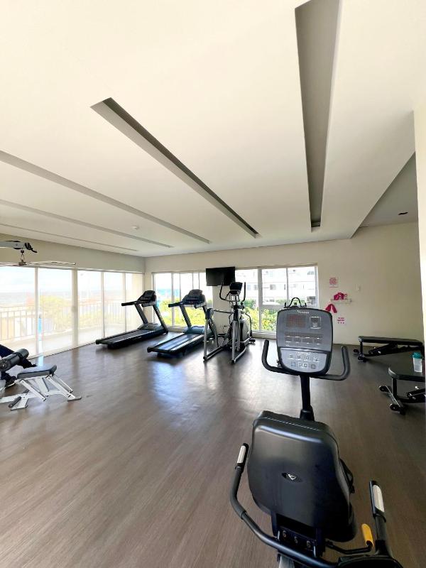 Shenna's Condo Unit Rental |Mountain-Facing Studio - image 18