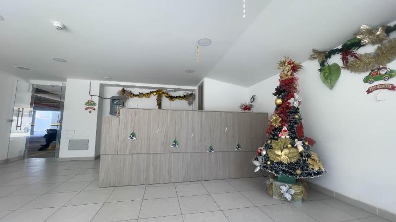Apartamento completo con vista a la ciudad - image 7