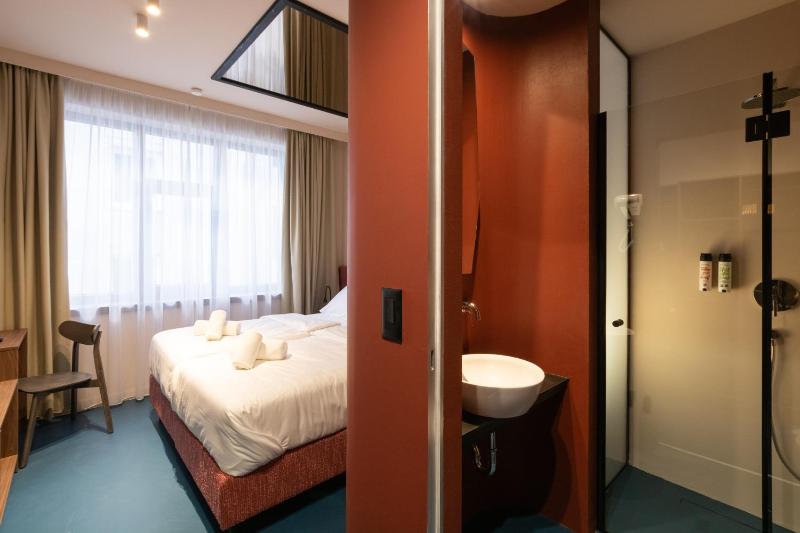 Boutique Hotel OPERA - image 13