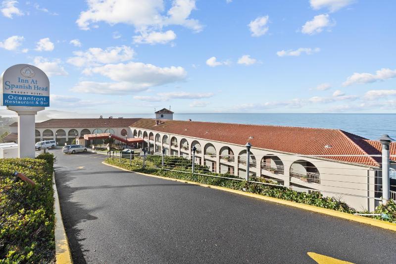 Inn at Spanish Head Resort Hotel - image 15