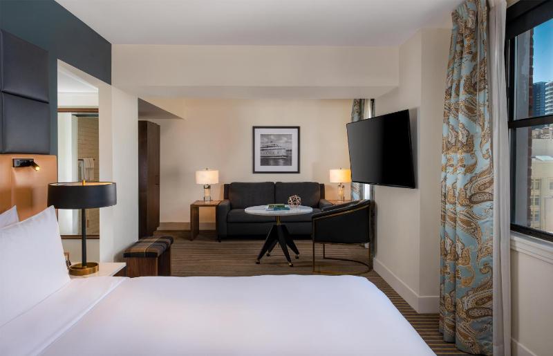Hotel Theodore Seattle Downtown Tapestry by Hilton - image 2