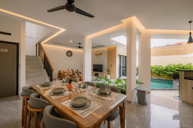 NEW! Villa Frost Berawa - 3 Bed Villa near Finns! - image 10