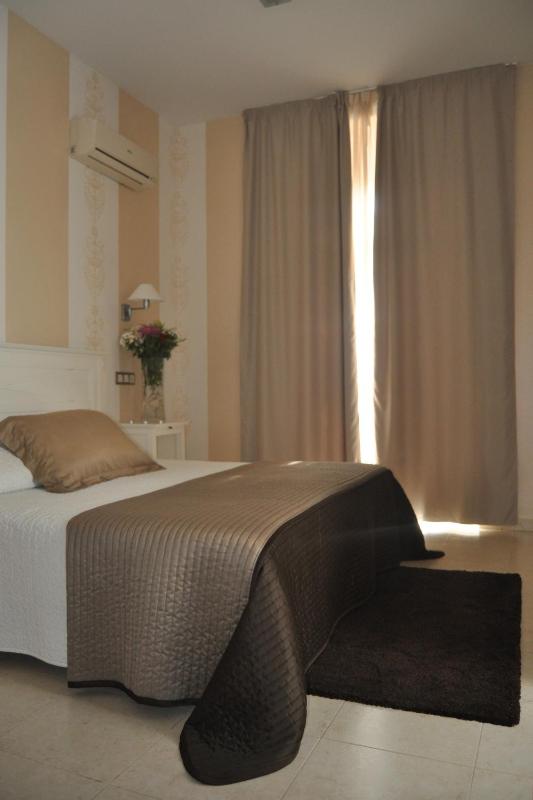 Triple Room image 2