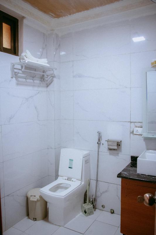 Mount Olive Hotel Laibela - image 11