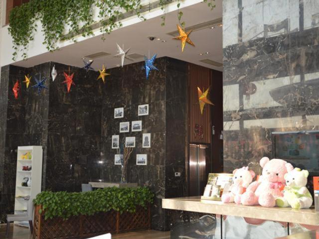 Metropolo Wuhan Jingkai Wanda Sports Center Subway Station - image 19