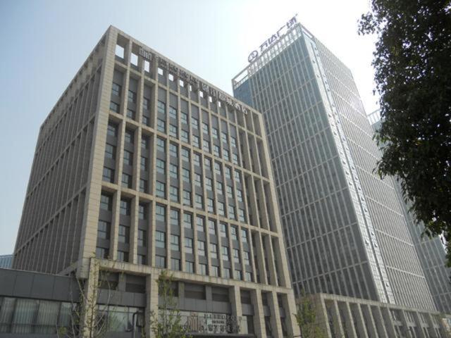 Metropolo Wuhan Jingkai Wanda Sports Center Subway Station - image 15