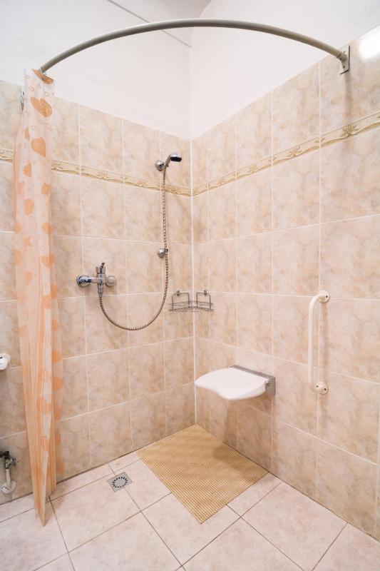 Comfort Double Room with Garden View image 2
