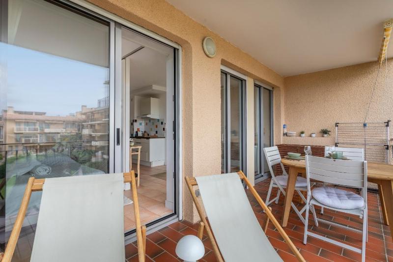 La Vue Tropézienne - Appartement Climatisé - image 2
