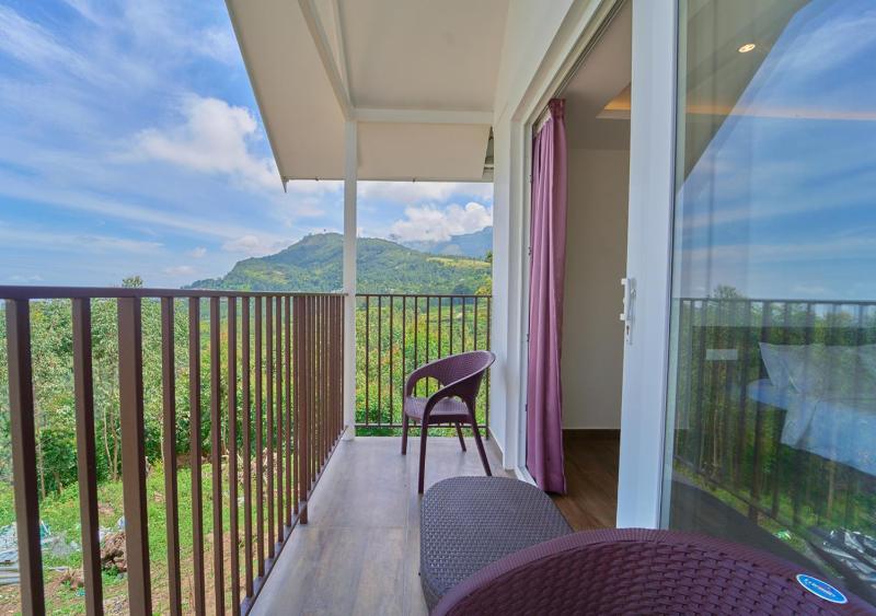 Gardenia Pool Resort Kanthalloor by VOYE HOMES Mountain View Stay Near Bhramaram view Point - image 15