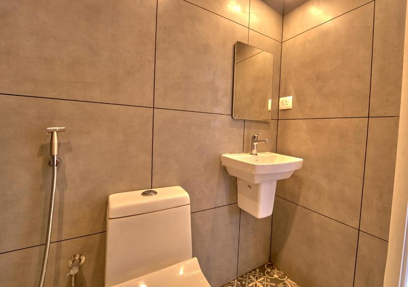 Gardenia Pool Resort Kanthalloor by VOYE HOMES Mountain View Stay Near Bhramaram view Point - image 39
