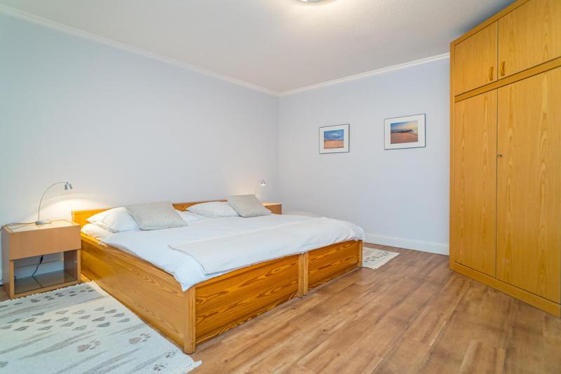 Ferienwohnung Hedigen EG - image 11