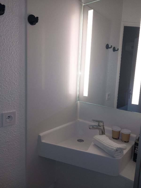ibis budget Arles Sud Fourchon - image 21