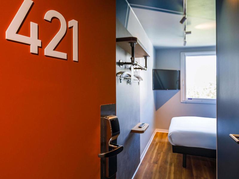 ibis budget Lyon Villeurbanne - image 25