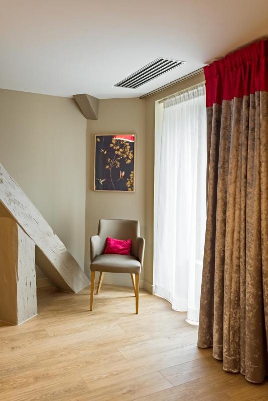 Superior Double Room with Spa Bath image 2