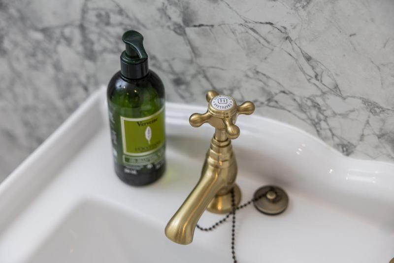 Eden Lawn - By Luxury Apartments - image 37