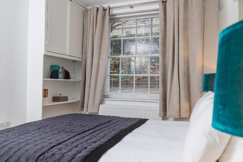 Eden Lawn - By Luxury Apartments - image 18