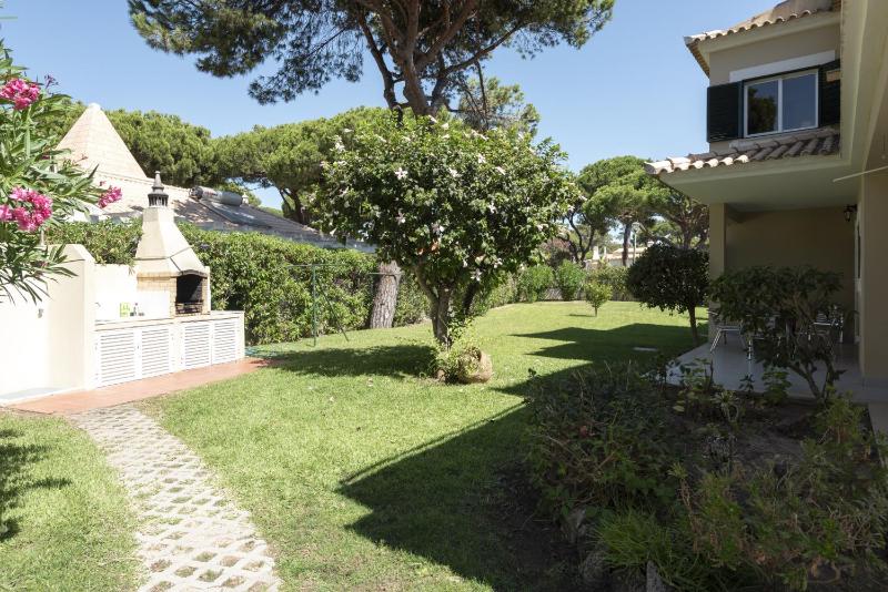 Vila Popa - Golf Front with Games Room by HD - image 9