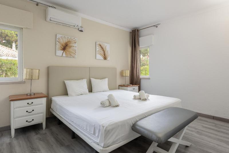 Vila Popa - Golf Front with Games Room by HD - image 39