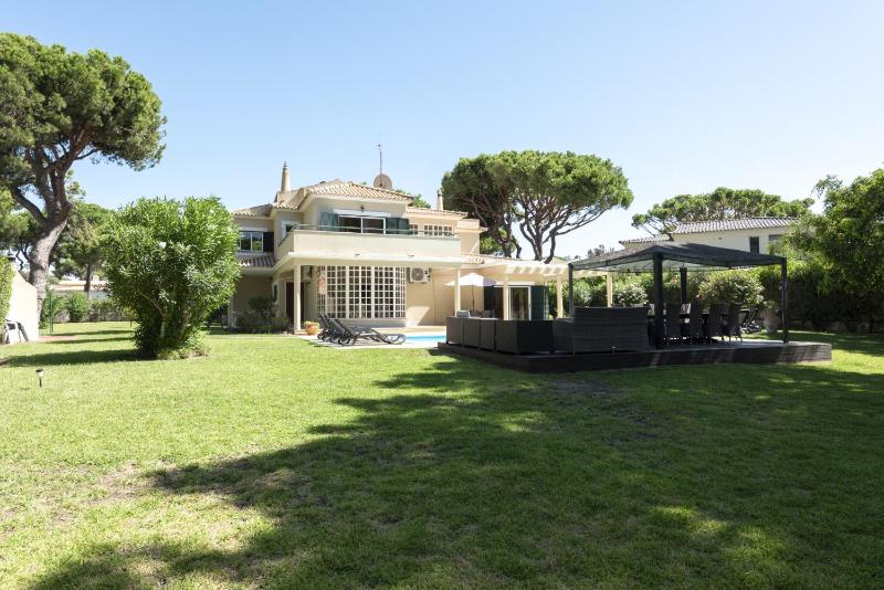 Vila Popa - Golf Front with Games Room by HD - image 14