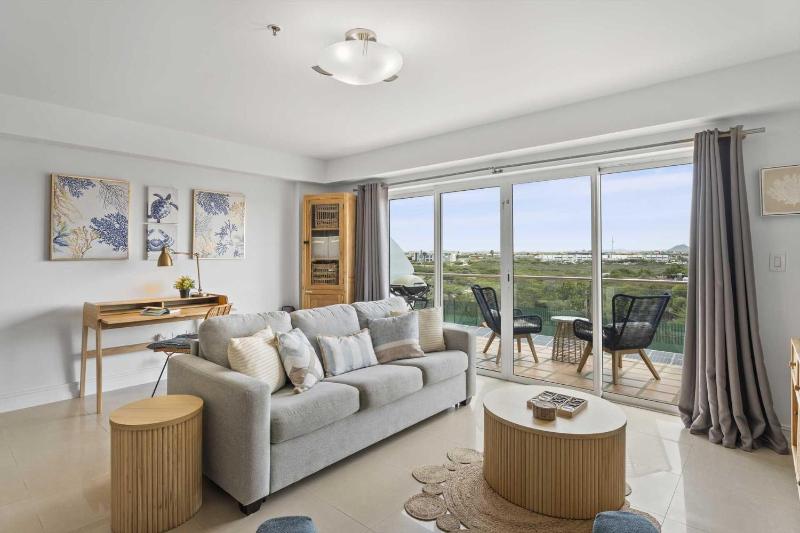Eagle Beach-Best value-Island View 1BR condo-R362 - image 3