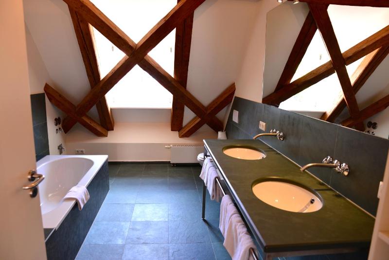 Loft Suite image 3