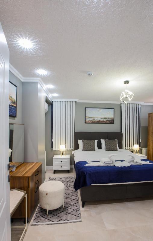 Stone Suites - image 13