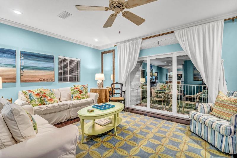 Beachside Haven - 650C - image 22
