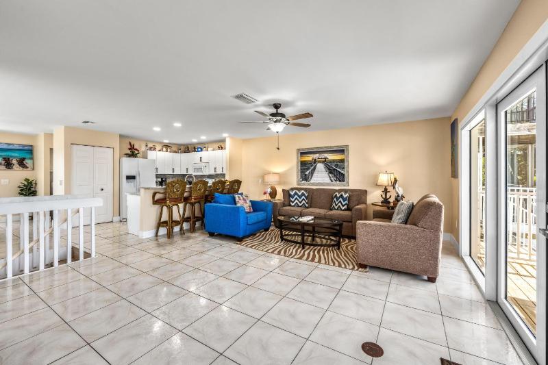 Dolphin Resort - 123 - image 36