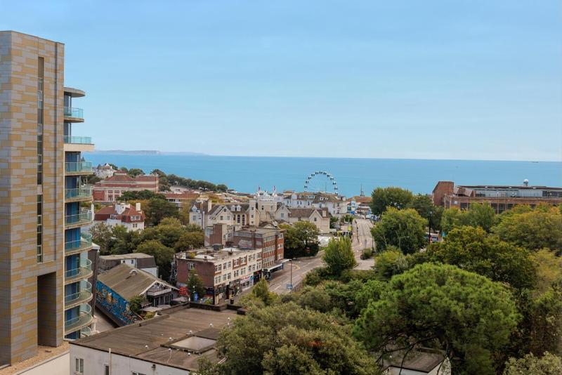 Hampton by Hilton Bournemouth - image 24