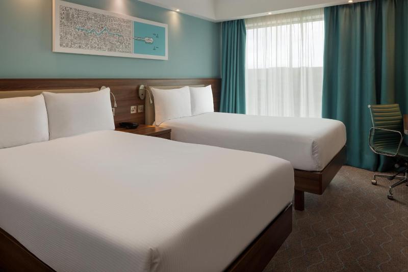 Hampton by Hilton Bournemouth - image 12