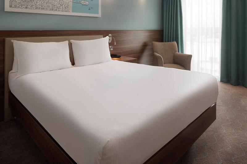 Hampton by Hilton Bournemouth - image 11