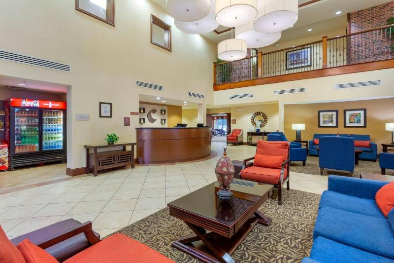 Comfort Suites Charleston West Ashley - image 16