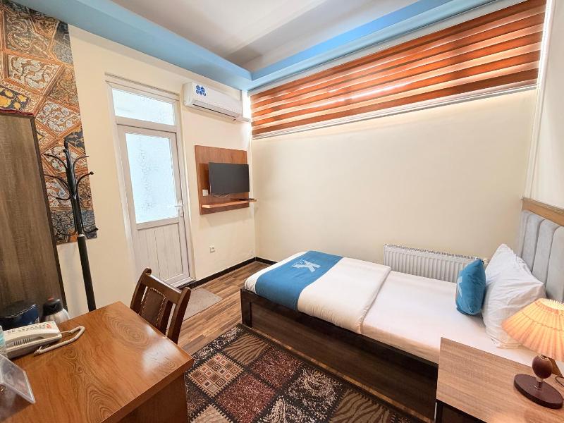Khyber Hotel - image 6