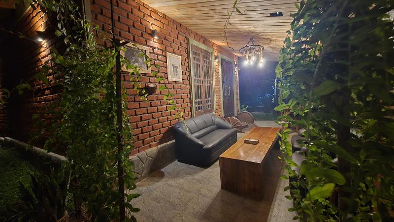 Ceylon wilpattu safaris & lodging - image 31